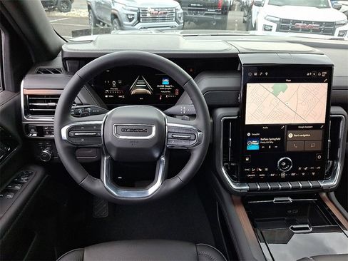 New 2026 GMC Yukon XL Denali w/ Sun & Power Step Package image 8