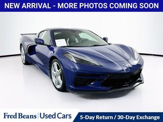 Used 2025 Chevrolet Corvette Stingray Preferred Cpe w/ Z51 Performance Package RWD video 1