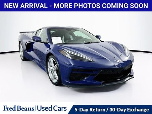 Used 2025 Chevrolet Corvette Stingray Preferred Cpe w/ Z51 Performance Package RWD image 1