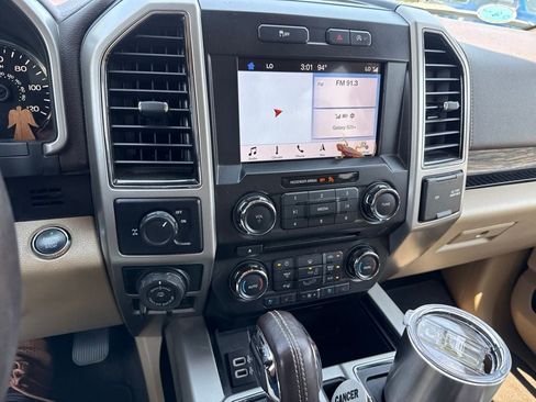 Used 2018 Ford F150 Lariat RWD image 8