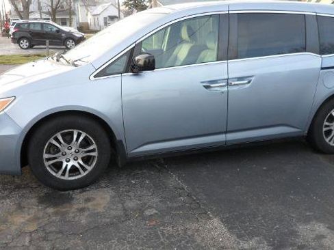 Used 2011 Honda Odyssey EX image 4