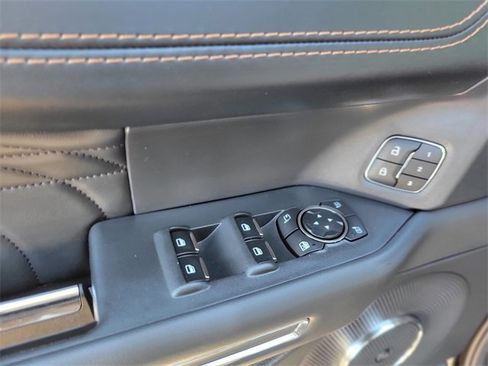 Certified 2024 Ford Expedition Max Platinum image 16