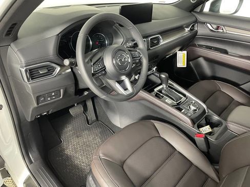 New 2025 MAZDA CX-5 Signature image 3