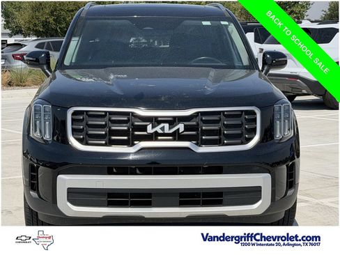 Used 2025 Kia Telluride S FWD image 7