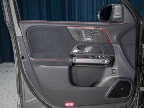 Certified 2025 Mercedes-Benz GLB 35 AMG 4MATIC image 12