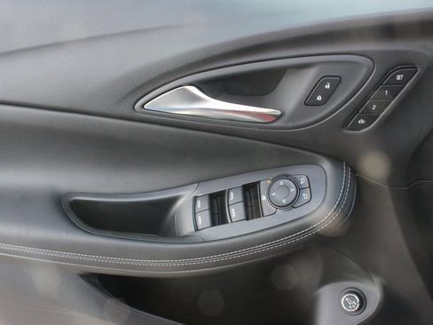 New 2026 Buick Encore GX Avenir w/ Avenir Technology Package image 17