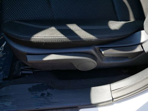 Used 2019 Subaru Outback 2.5i AWD/4WD image 15