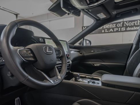 Used 2024 Lexus RX 500h F Sport w/ Convenience Package image 6