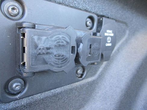 New 2026 RAM 3500 Tradesman AWD/4WD image 21