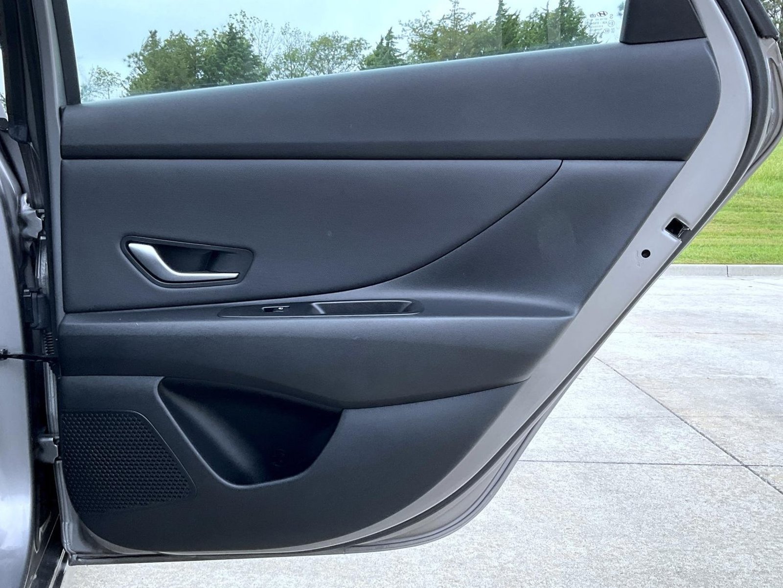 Certified 2023 Hyundai Elantra SEL w/ Convenience Package FWD image 18