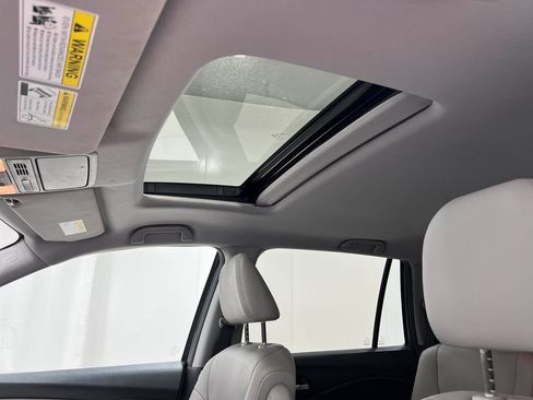 Used 2018 Honda Pilot EX-L image 12