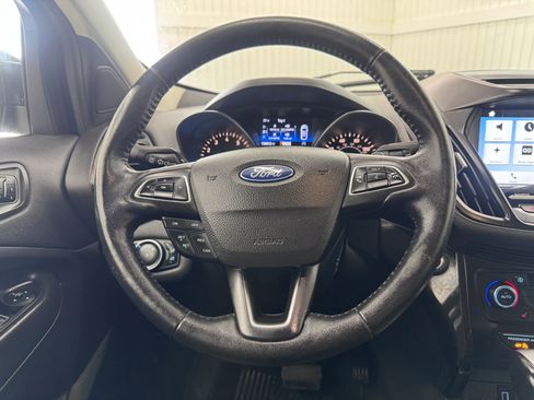 Used 2017 Ford Escape Titanium w/ Equipment Group 301A image 18