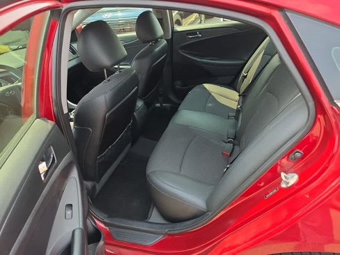 Used 2013 Hyundai Sonata SE w/ Navigation & Sunroof Pkg FWD image 9