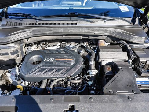 Used 2020 Hyundai Santa Fe SEL image 17