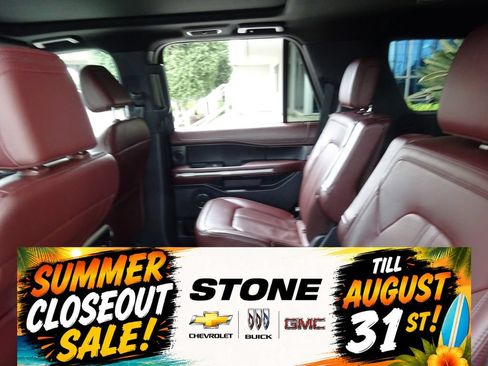 Used 2022 Ford Expedition Limited AWD/4WD image 20