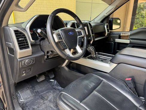 Used 2019 Ford F150 Lariat AWD/4WD image 13