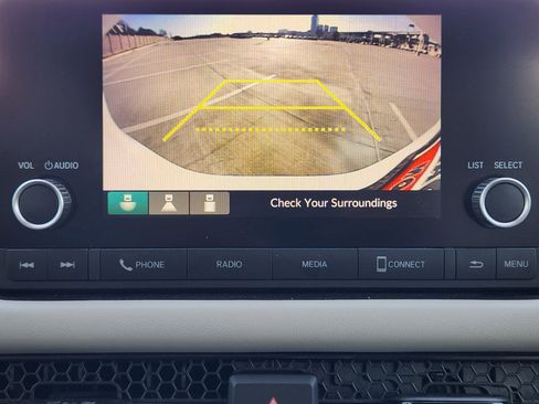 Certified 2023 Honda HR-V LX image 17