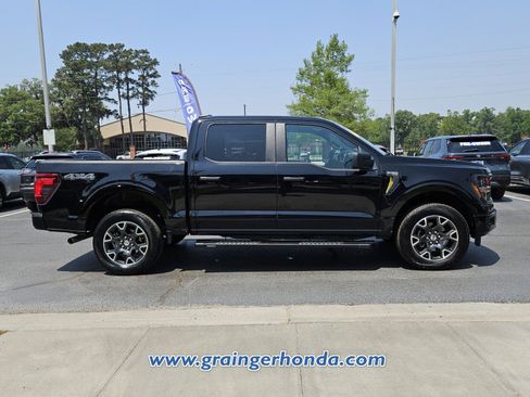 Used 2025 Ford F150 STX w/ Equipment Group 200A AWD/4WD image 6