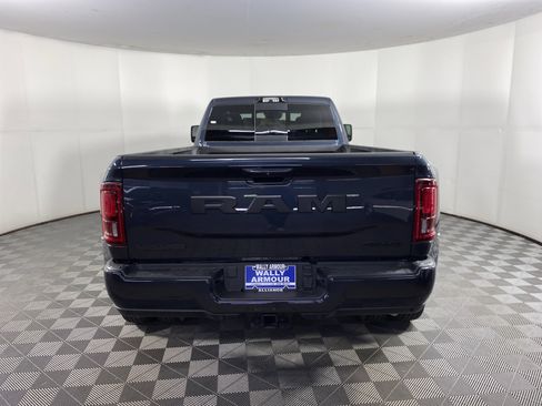 New 2026 RAM 3500 Laramie AWD/4WD image 9