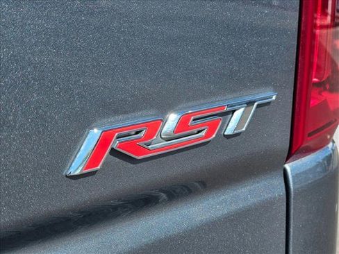 Used 2021 Chevrolet Silverado 1500 RST w/ Z71 Off-Road Package image 30