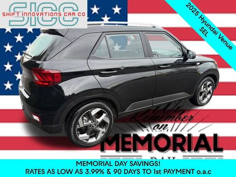 Used 2025 Hyundai Venue SEL FWD image 6