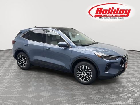 New 2024 Ford Escape SE w/ PHEV Premium Package image 1