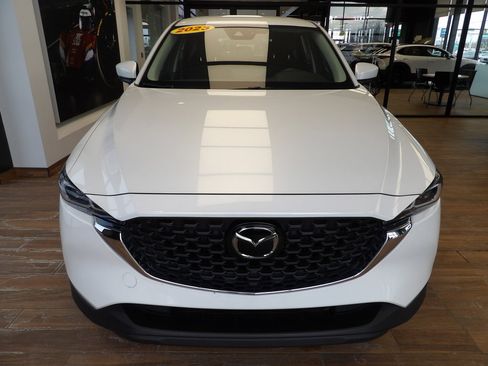 Certified 2023 MAZDA CX-5 AWD 2.5 S image 2