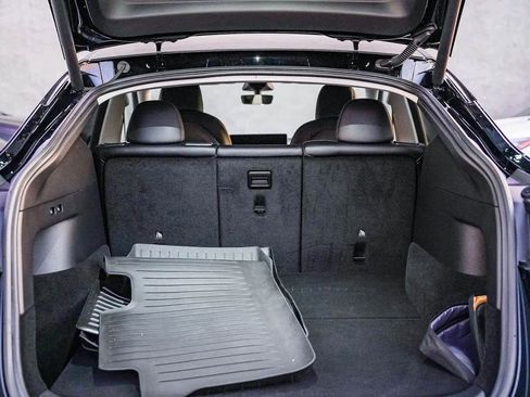 Used 2022 Tesla Model Y Performance image 23