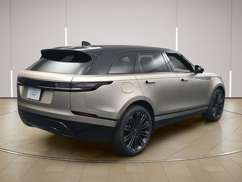 New 2026 Land Rover Range Rover Velar Belgravia AWD/4WD image 21