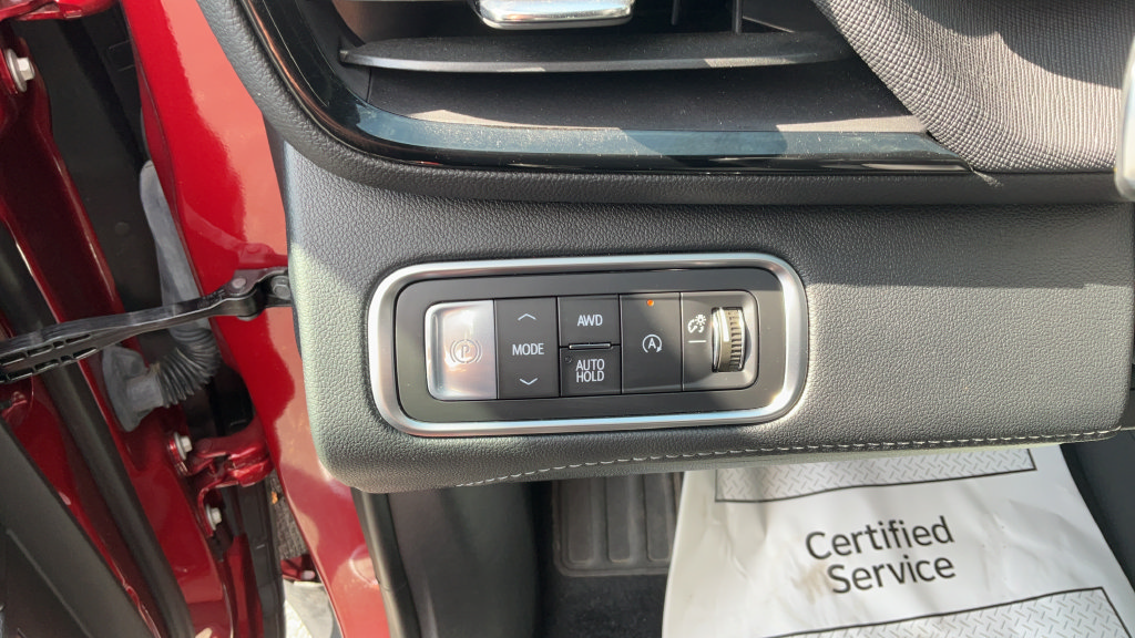 Certified 2026 Buick Enclave Preferred AWD/4WD image 35
