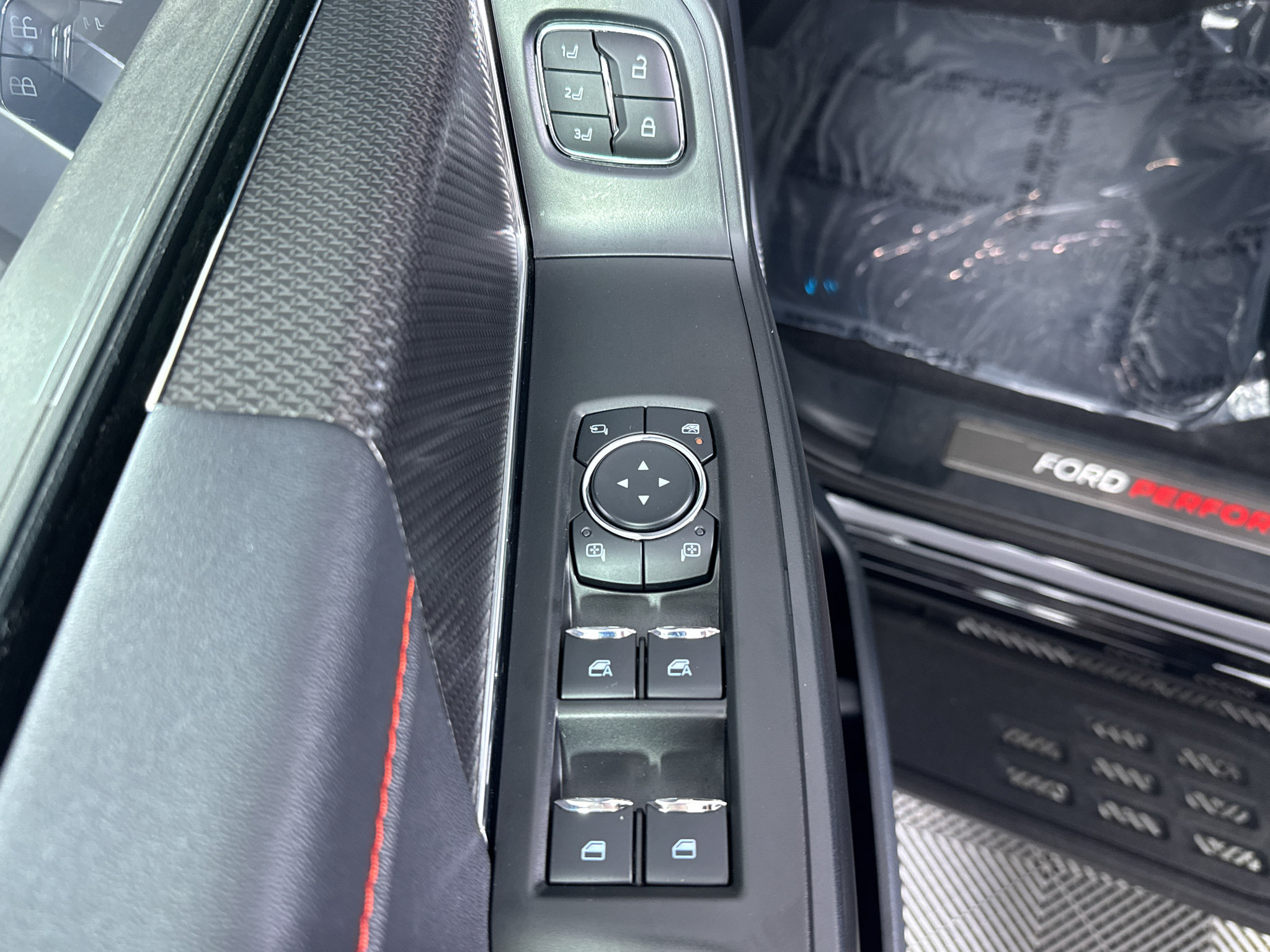 Certified 2025 Ford F150 Raptor AWD/4WD image 27