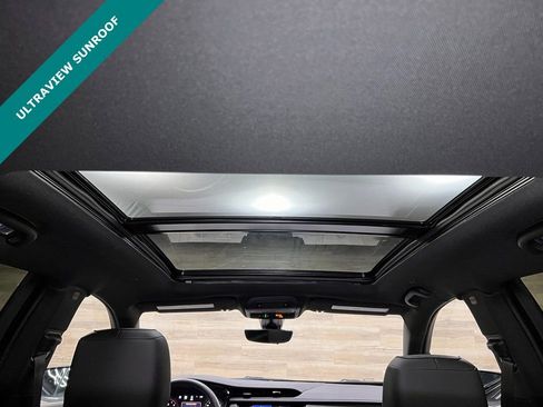 Used 2025 Cadillac XT5 Sportv w/ Technology Package image 5