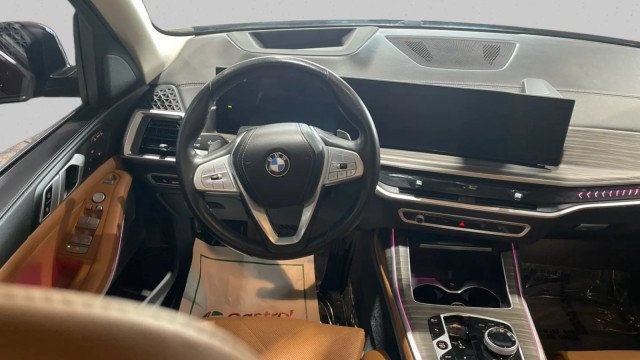 Used 2024 BMW X7 xDrive40i AWD/4WD image 15