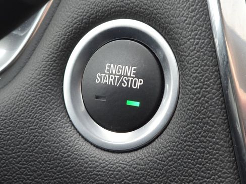 Used 2023 Chevrolet Traverse Premier w/ Redline Edition image 12