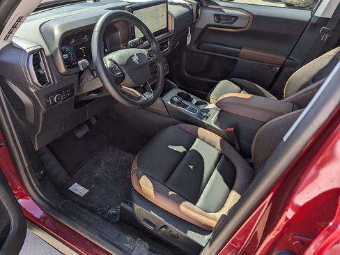 New 2025 Ford Bronco Sport Outer Banks w/ Outer Banks Tech Package+ image 9