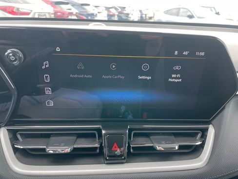 Used 2025 Chevrolet TrailBlazer LT AWD/4WD image 14