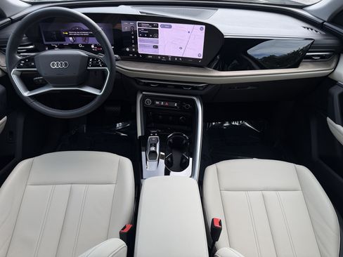 Used 2026 Audi Q5 Premium AWD/4WD image 14