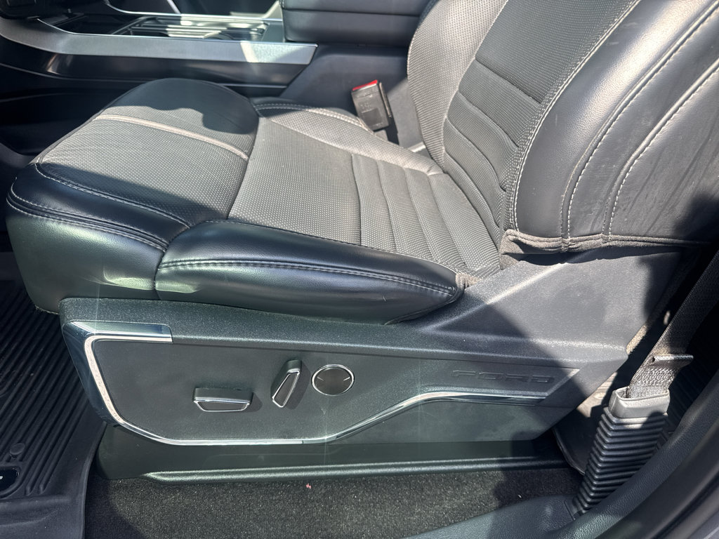 Used 2022 Ford F150 Platinum w/ Equipment Group 701A High AWD/4WD image 17