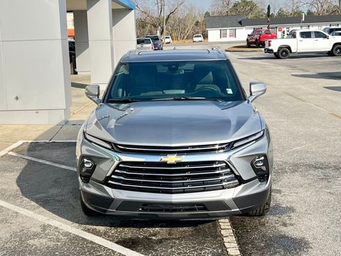 New 2025 Chevrolet Blazer Premier w/ Enhanced Convenience Package image 6