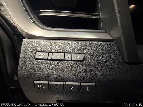 Used 2026 Lexus GX 550 w/ Accessory Package (2T) AWD/4WD image 16