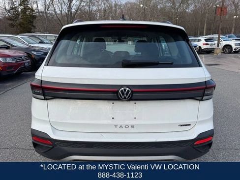 Certified 2025 Volkswagen Taos S AWD/4WD image 7
