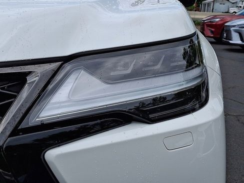 Used 2024 Lexus LX 600 F Sport AWD/4WD image 30