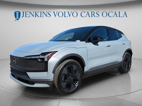 New 2026 Volvo EX30 Cross Country Ultra image 7