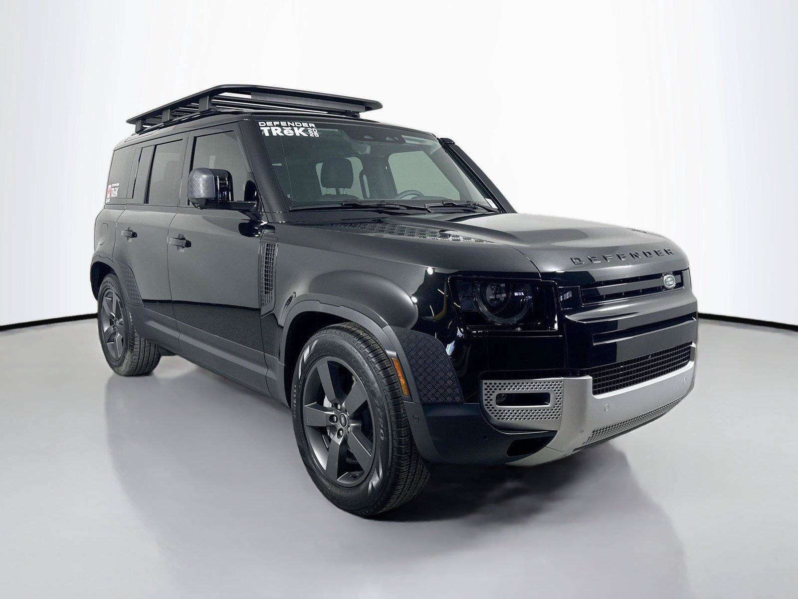 Certified 2025 Land Rover Defender 110 S AWD/4WD image 3