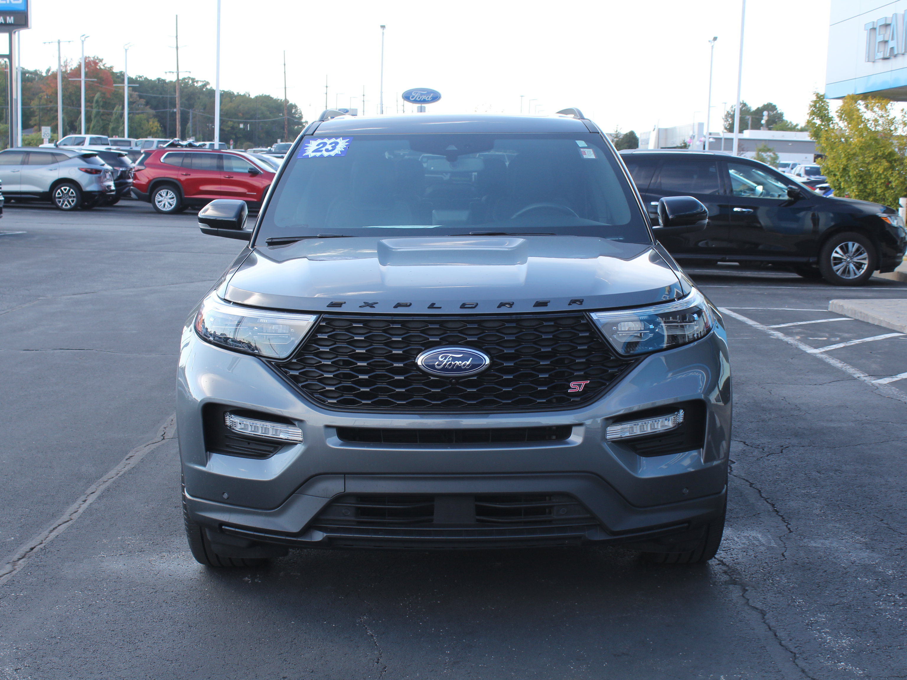 Used 2023 Ford Explorer ST w/ Equipment Group 401A AWD/4WD image 11