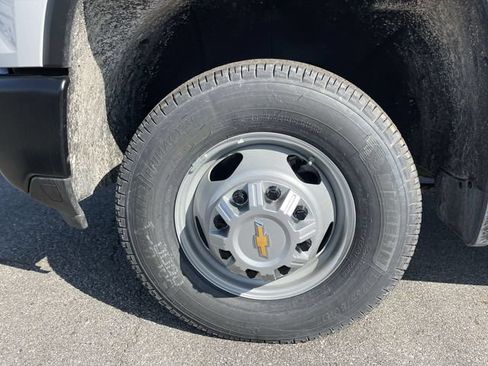 Used 2024 Chevrolet Silverado 3500 W/T w/ WT Convenience Package AWD/4WD image 6