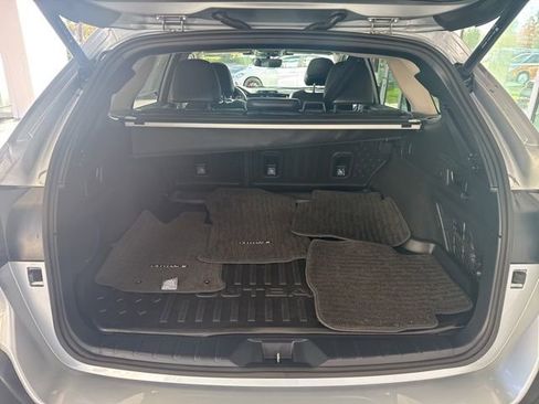 Used 2023 Subaru Outback Limited image 10