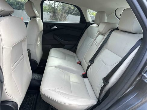 Used 2015 Ford Focus Titanium w/ Titanium Cold Weather Package image 17