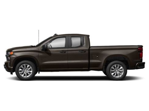 Used 2019 Chevrolet Silverado 1500 Custom w/ Custom Convenience Package AWD/4WD image 3