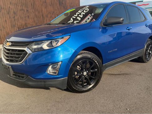 Used 2019 Chevrolet Equinox LS w/ LS Convenience Package image 18